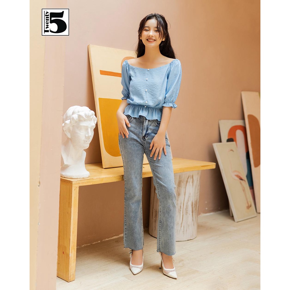 Áo sơ mi nữ cổ thuyền rộng dáng lửng chun vai nhún eo vải đũi nhăn Twentyfive TA18