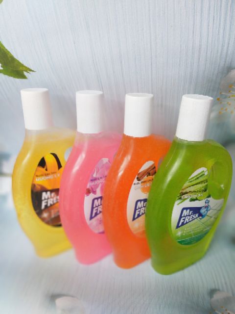Nước thơm lau sàn Mr.Fresh 1.1L hương chanh xả và cam quế