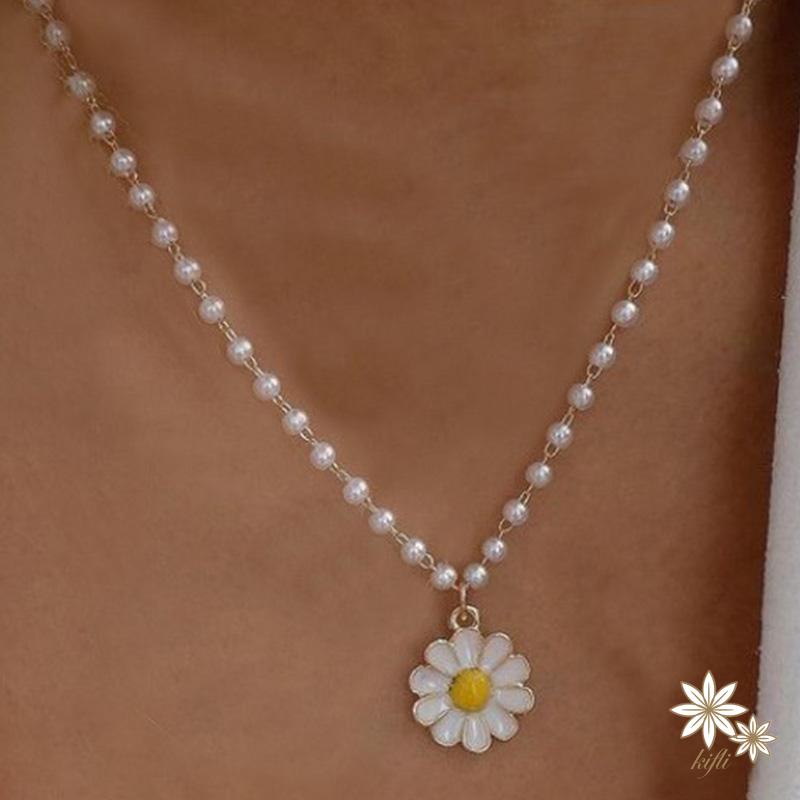 Vòng Cổ Choker Mặt Hoa Cúc Đính Ngọc Trai Thanh Lịch Thời Trang Mới Dành Cho Nữ