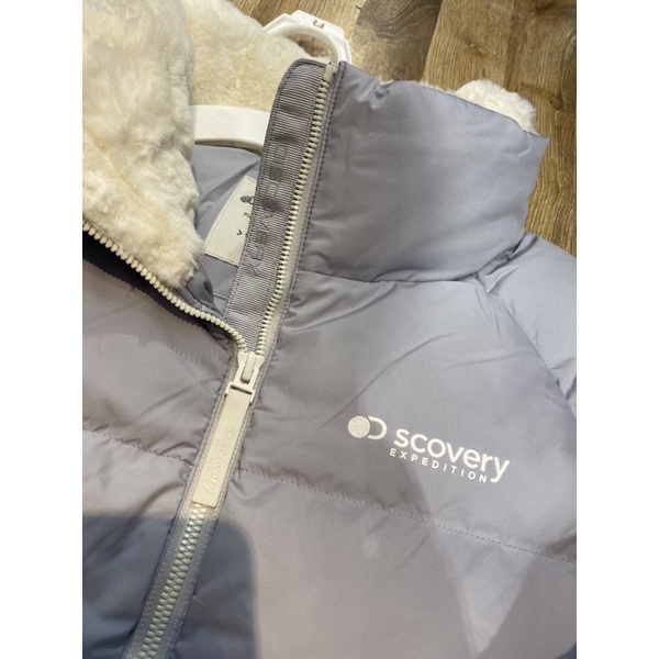 Áo lông vũ discoveryy xuất Hàn