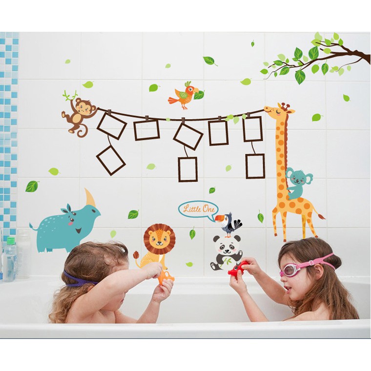Decal trang trí tường Các Thú làm Dây leo treo ảnh