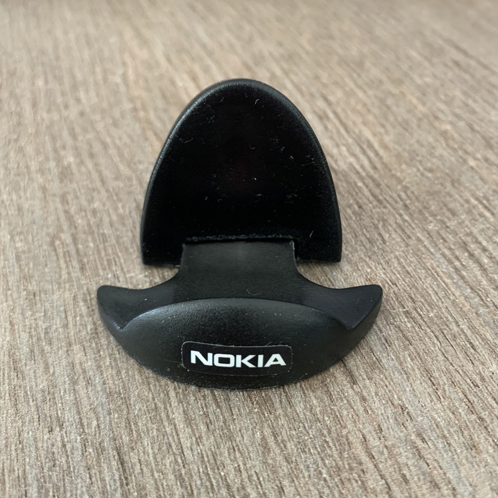 2021 - Đế dùng trưng bày điện thoại bằng nhựa cứng. | BigBuy360 - bigbuy360.vn