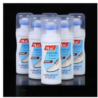Một chai nước lau rửa sạch giày thần thánh