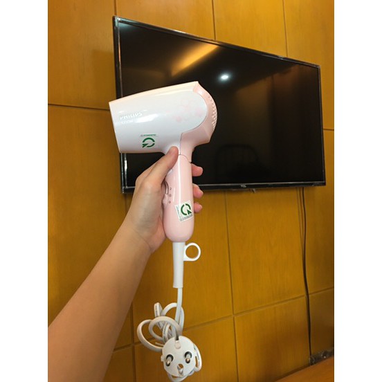 Máy sấy tóc du lịch sấy cho bé Philips HP8108 có thể gấp gọn