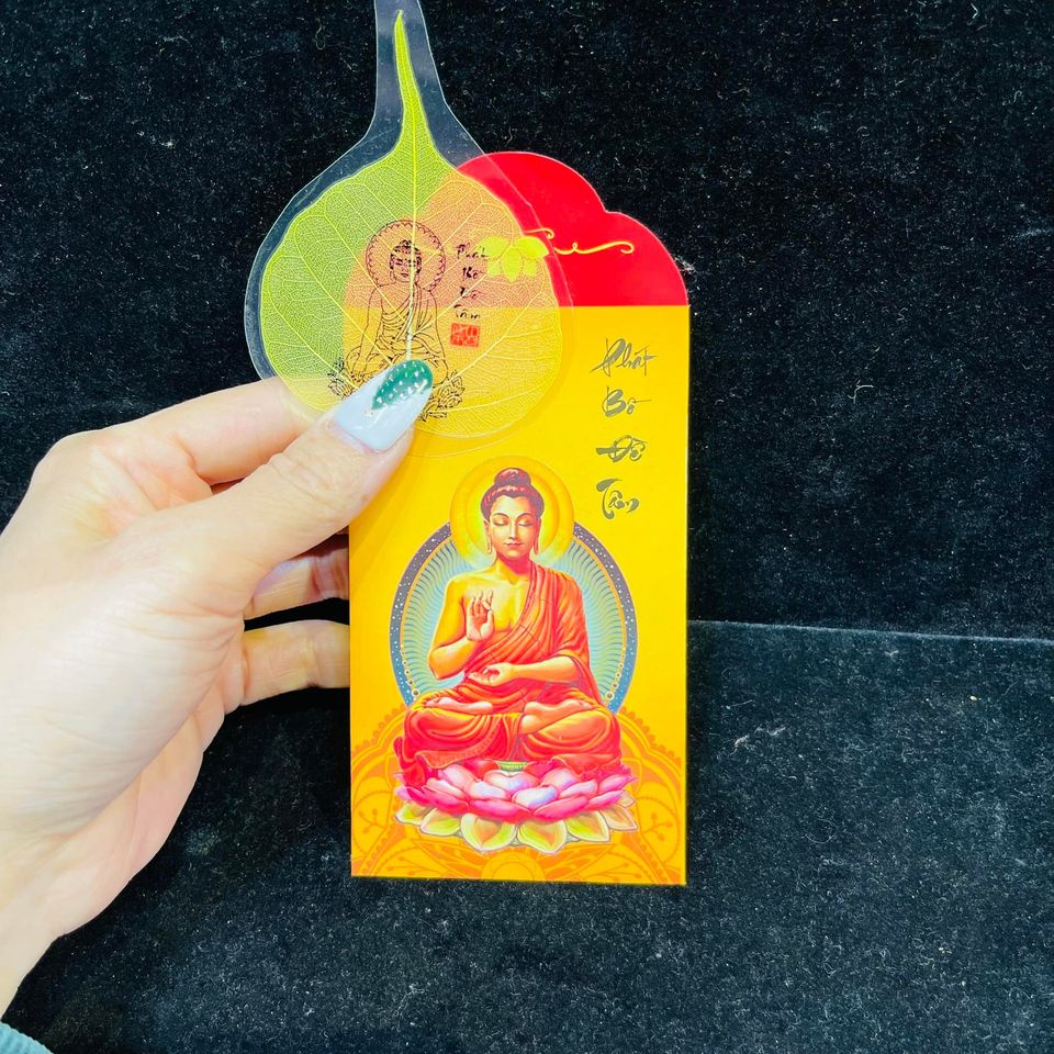 LÁ BỒ ĐỀ IN PHẬT DÁT VÀNG