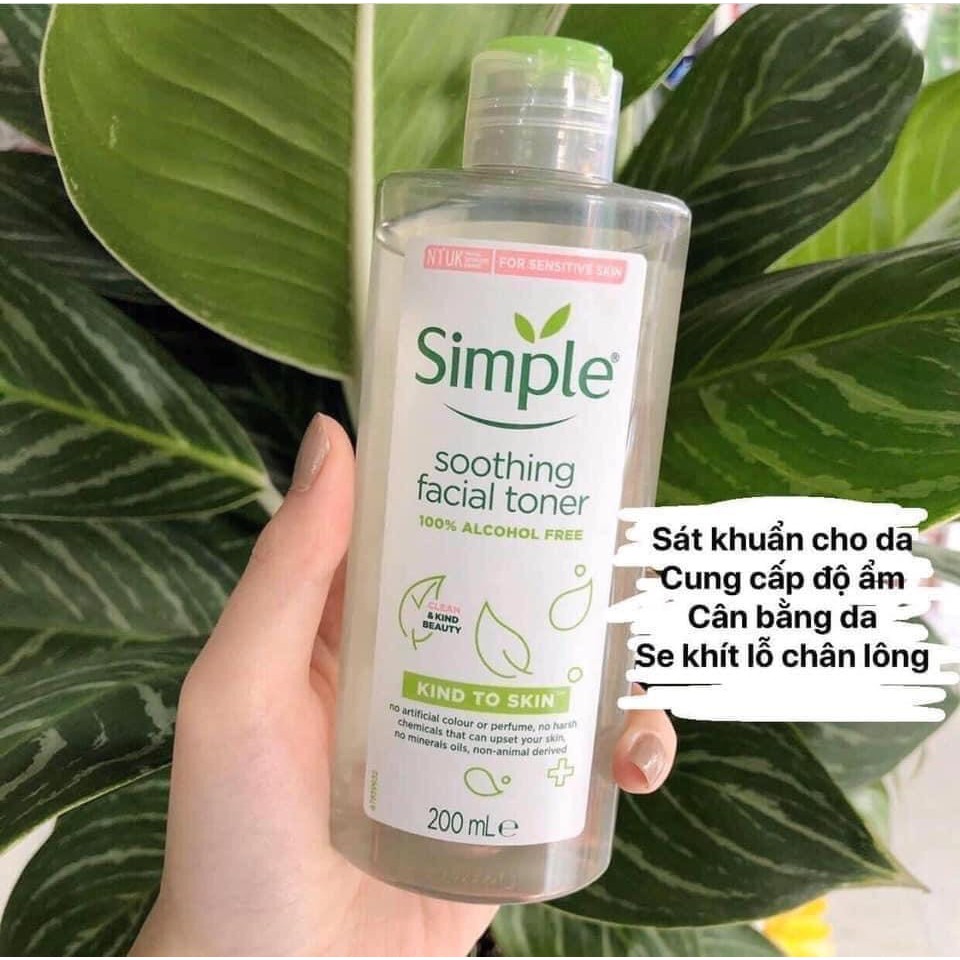 Toner không chứa cồn Simple Soothing Facial Toner mẫu 2020