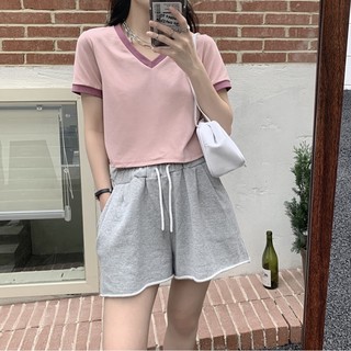 áo thun croptop cổ V