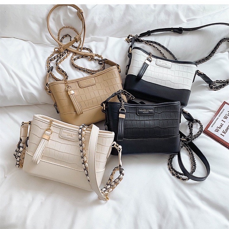 Túi Xách Nữ Thời Trang, Túi Vân Rắn Dễ Dàng Phối Outfit - Namii Closet