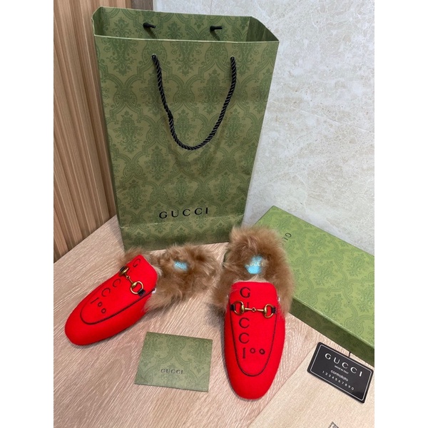 Giày sục lót lông mẫu mới hoạ tiết thương hiệu Gucci GG/GC 2021 cao cấp