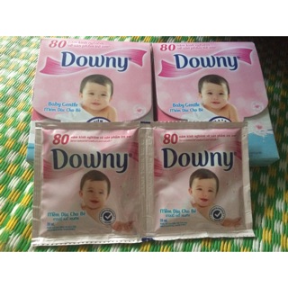 Nước xả vải Downy Mềm Dịu Cho Bé