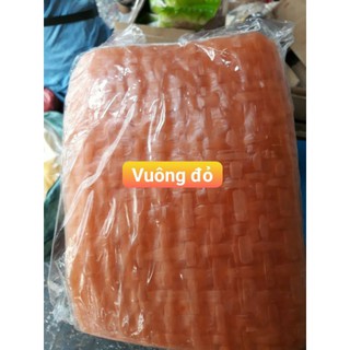 1 KÝ BÁNH TRÁNG VUÔNG ĐỎ