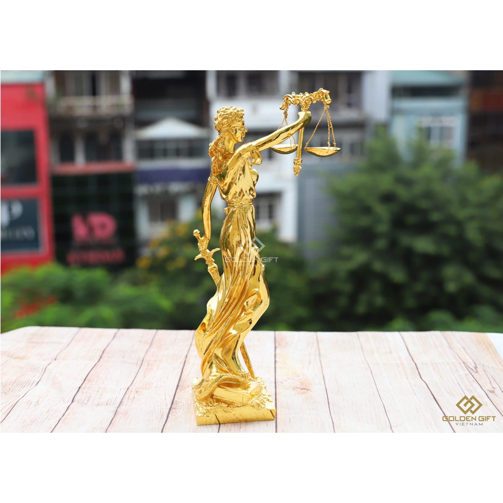 Tượng Nữ Thần Công Lý bằng đồng mạ vàng 24K - Golden Gift Việt Nam - NTCL