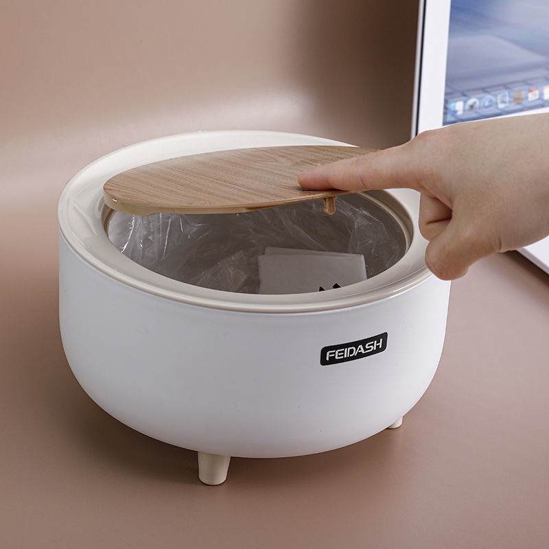 Thùng Rác Mini Để Bàn Có Nắp Thiết Kế Dễ Thương Sáng Tạo Cho Phòng Ngủ