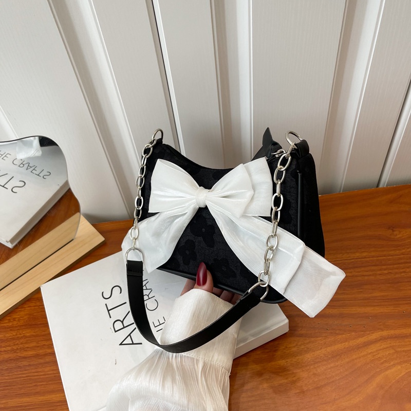 Túi Xách Đeo Vai / Kẹp Nách Đính Nơ Phối Dây Xích Nhỏ Nhắn Xinh Xắn Thời Trang Dành Cho Nữ