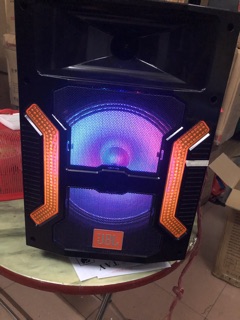 Loa kéo di động JBL J103
