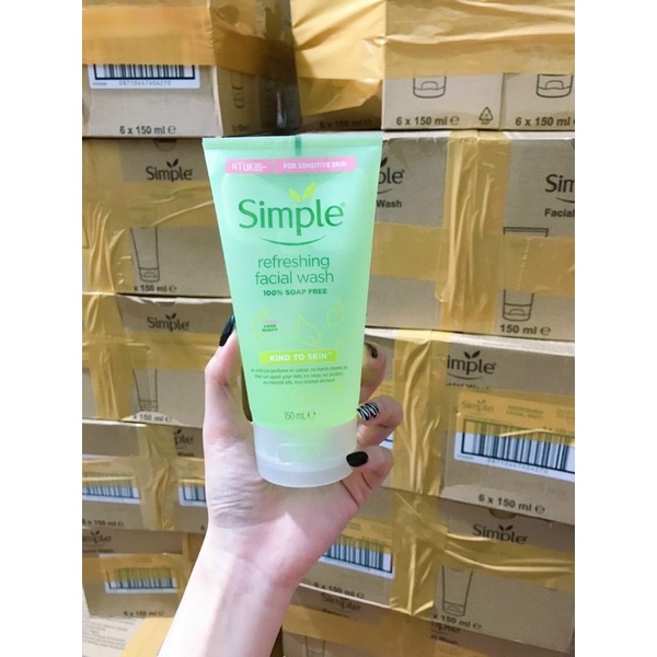 Nước hoa hồng Simple Soothing Facial Toner | BigBuy360 - bigbuy360.vn