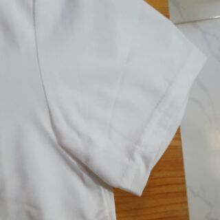Áo thun trơn(cotton dày, mịn) màu trắng size S