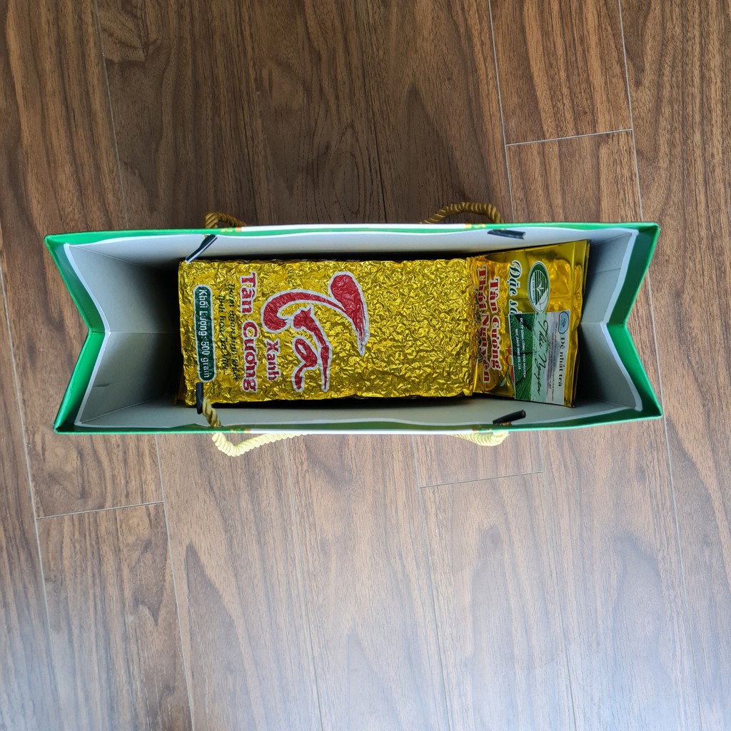 Chè thái nguyên, trà khô, chè búp loại 1 làm quà biếu đẹp TN03 | BigBuy360 - bigbuy360.vn