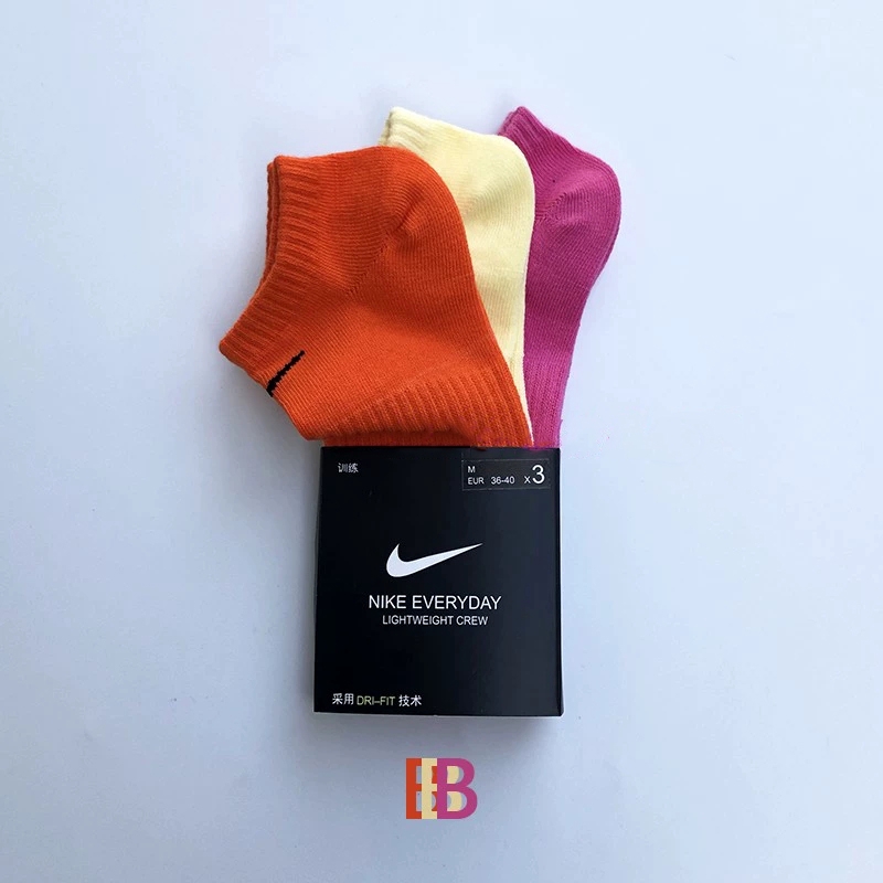 Tất Vớ Cổ Ngắn Nike Miniswoos Custom Tất Vớ Cổ Ngắn Bear Socks