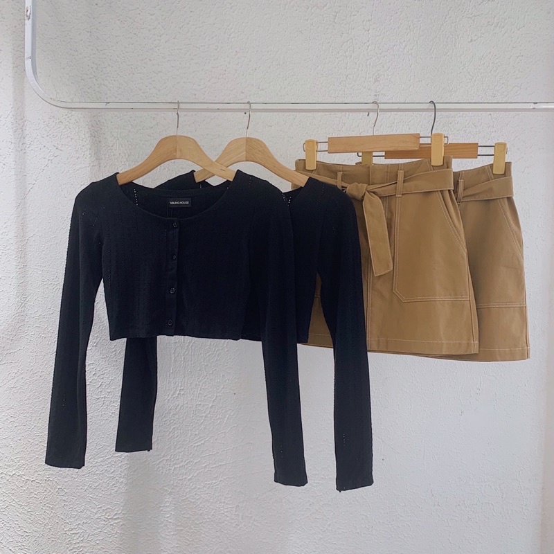 Áo croptop tay dài dáng ôm Nana top