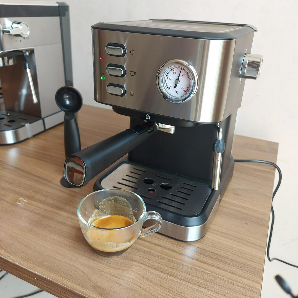Máy Pha Cà Phê Espresso CM3020