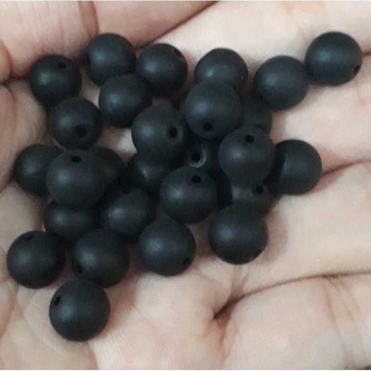 50-100gam đá nhân tạo đen mờ làm vòng size 6-8-10-12mm