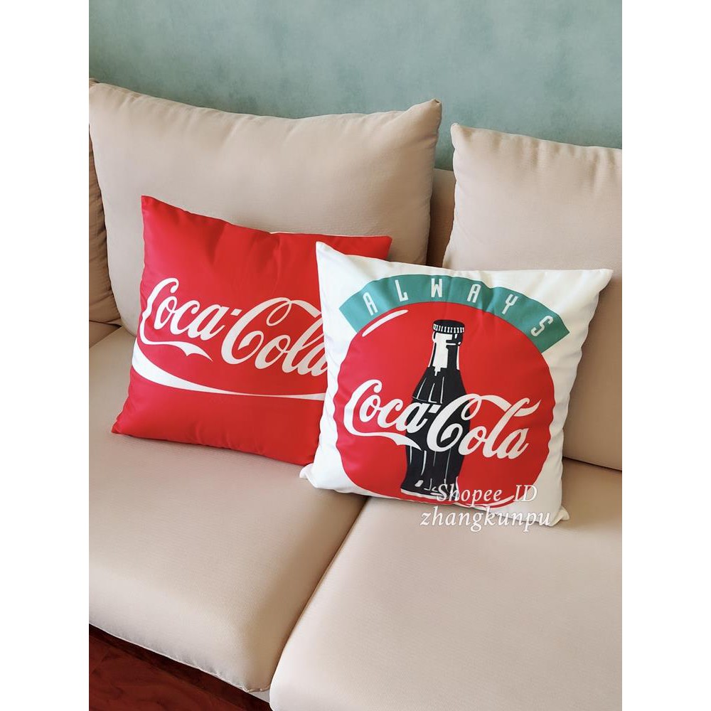 Coca Cola Gối Ôm Hình Chai Coca Cola Cổ Điển Độc Đáo