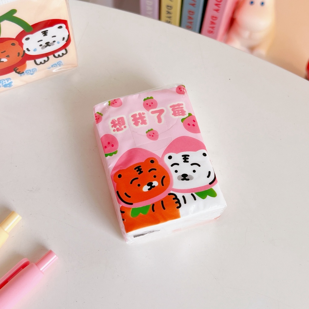 Khăn Giấy Bỏ Túi Mini Họa Tiết Hoạt Hình Dễ Thương
