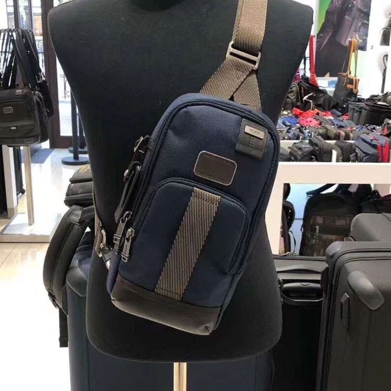 Tumi Túi tumi alpha bravo smith Địu Túi Đeo Cơ Thể tumi222402