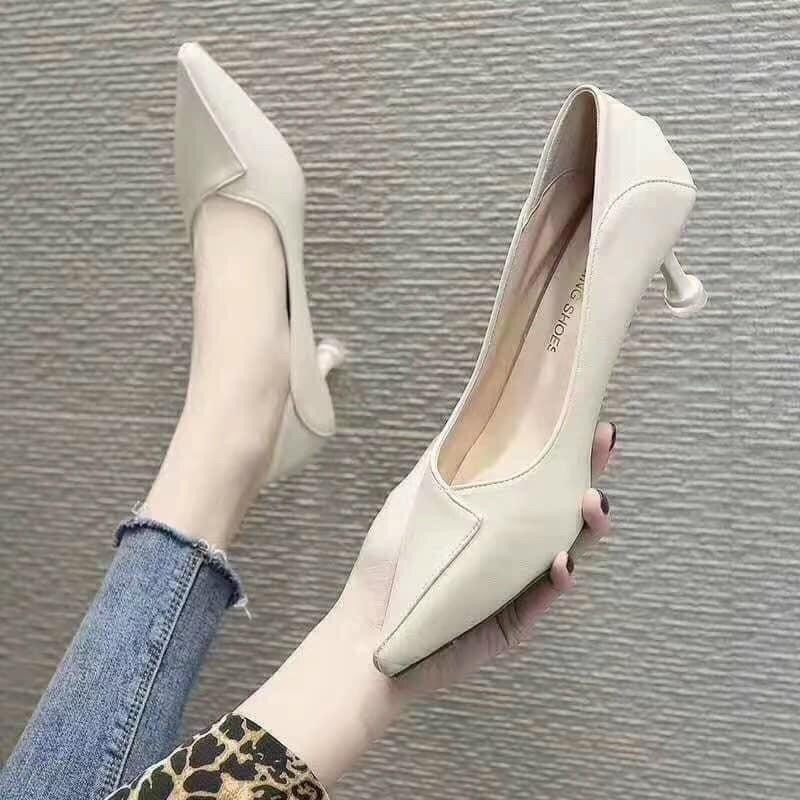 cb lựa giày 008