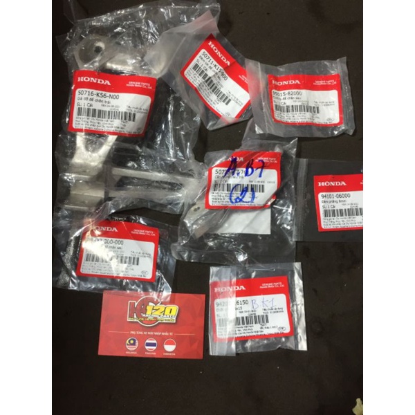 Combo gác chân sau winner v1- zin hãng