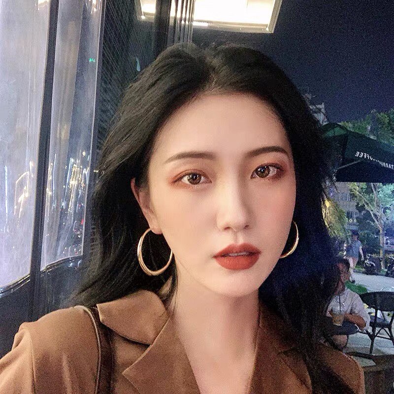 Khuyên tai vòng tròn đầu thon cá tính KT80