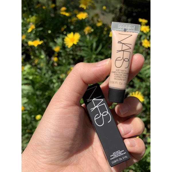 KEM NỀN NARS CHO DA DẦU 2ml