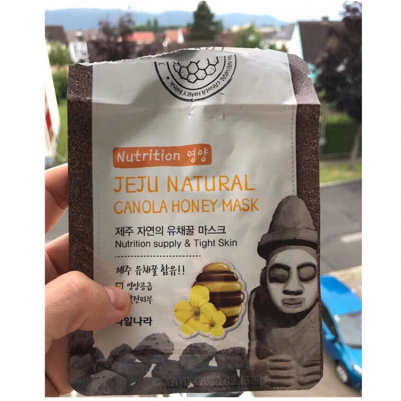 [SALE SỐC] Mặt nan tro núi lửa Welcos Jeju Volcanic nature - Kiểm soát bã nhờn siêu cấp hiệu quả (1 miếng) | BigBuy360 - bigbuy360.vn