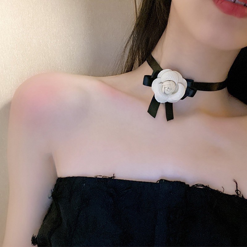 ( Có dây bigsize) Choker hoa trà da lộn phối nơ mac Kh-981 | BigBuy360 - bigbuy360.vn