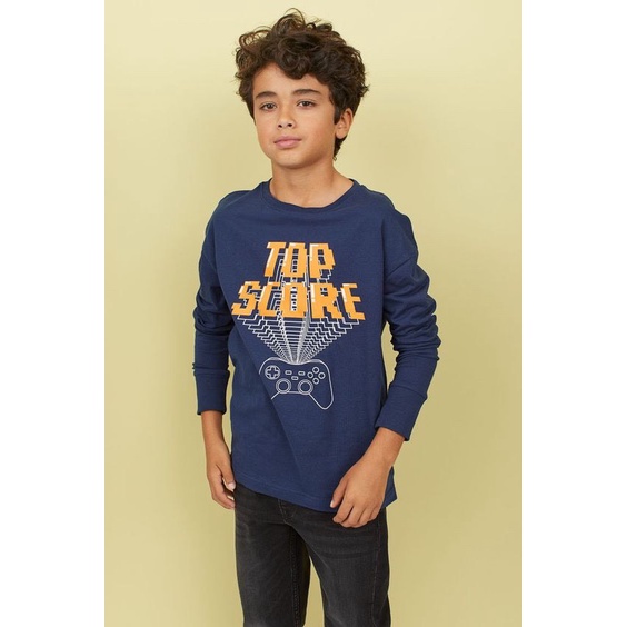Set 2 áo HM có size đại cho bé trai