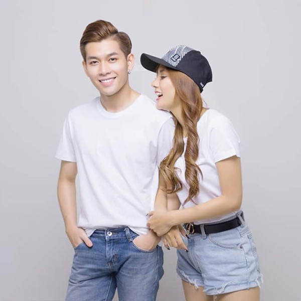 Áo Thun Trơn Áo Phông Cotton Unisex Nam Nữ Vải Dầy Mịn Đẹp Không Xù Lông màu trắng