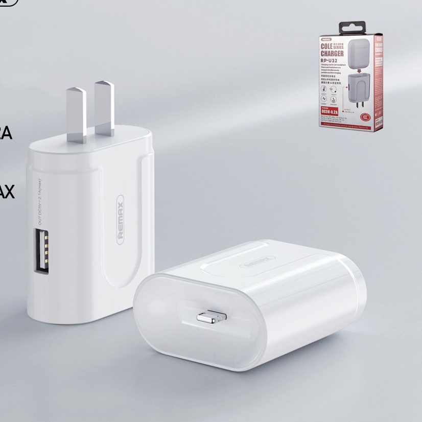 Củ cốc đốc Sạc 2 in 1 / 2 trong 1 RP U32 vừa sạc điện thoại vừa sạc tai nghe táo