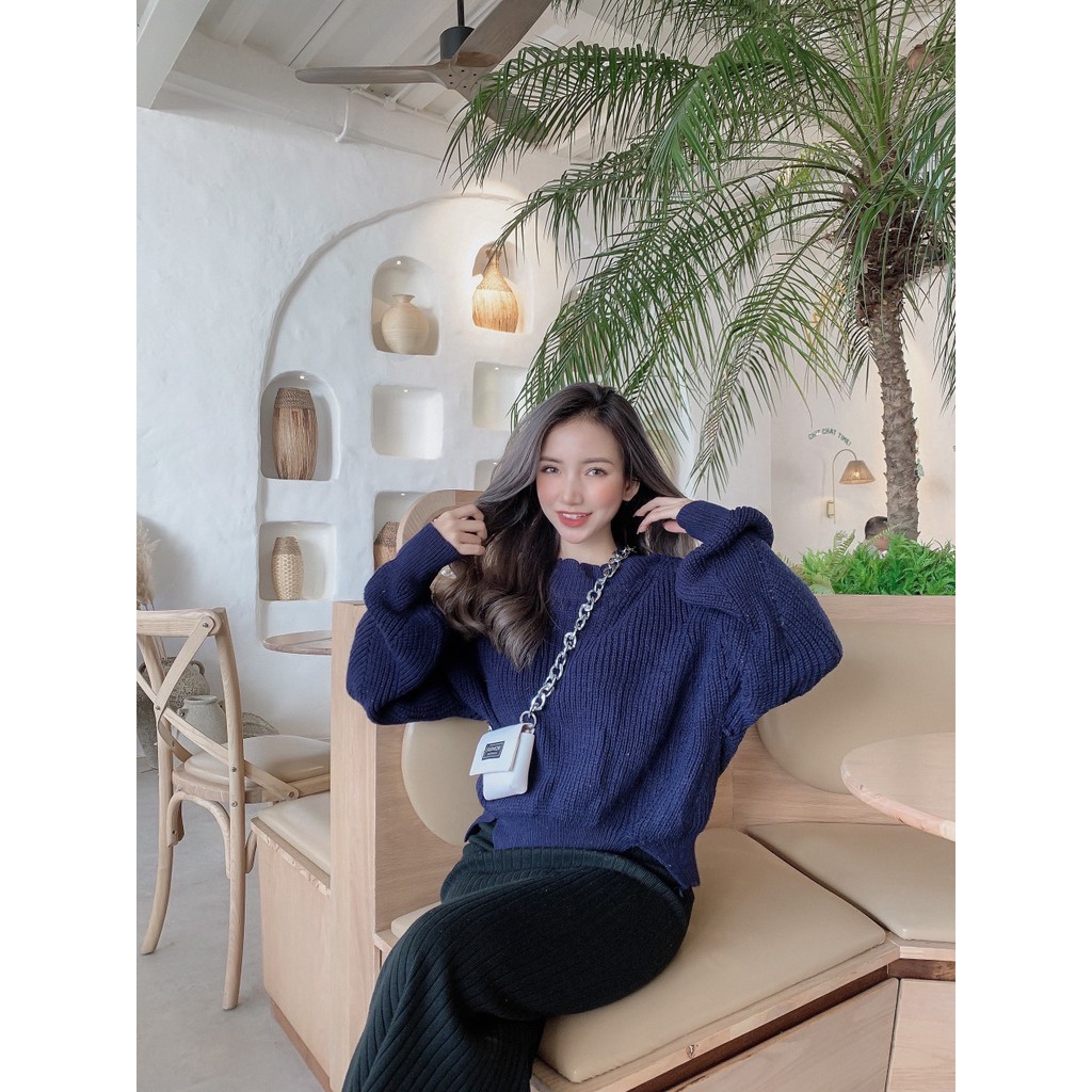 Set áo len + váy thun gân. Có 1 màu. KÈm hình chụp thật 100%. Size dưới 55kg vừa. Đơn giản mà đẹp nha
