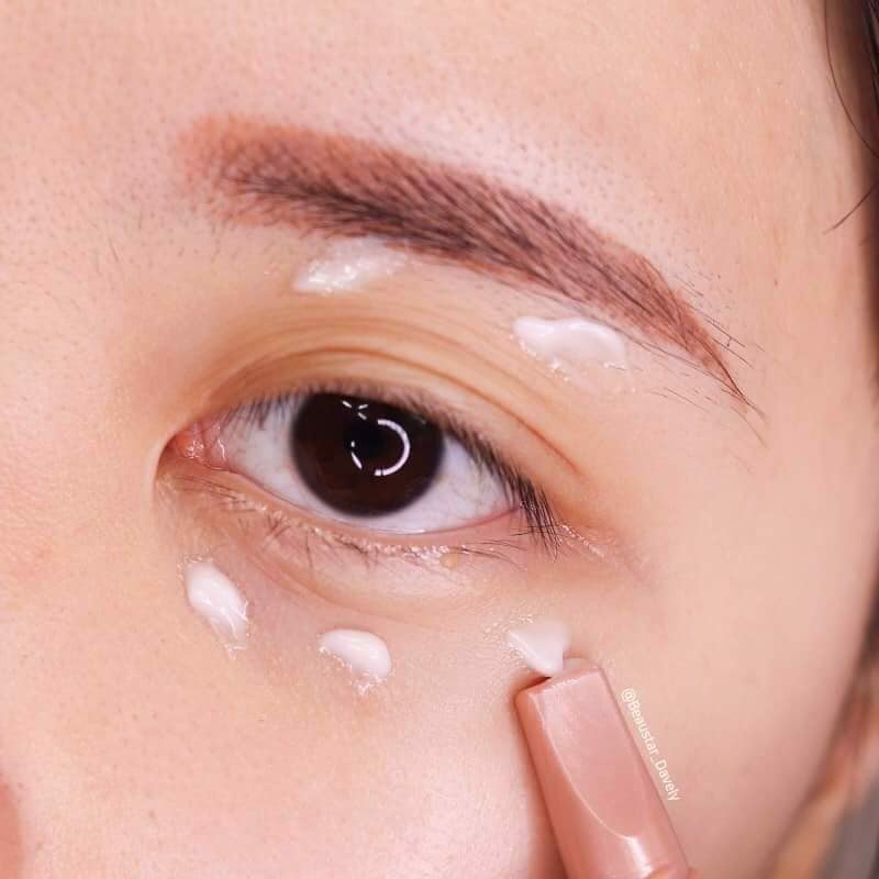 Kem Dưỡng Mắt AHC Premier Ampoule In Eye Cream Collagen T4 Và Kem AHC Ten Revolution Real Eye Cream