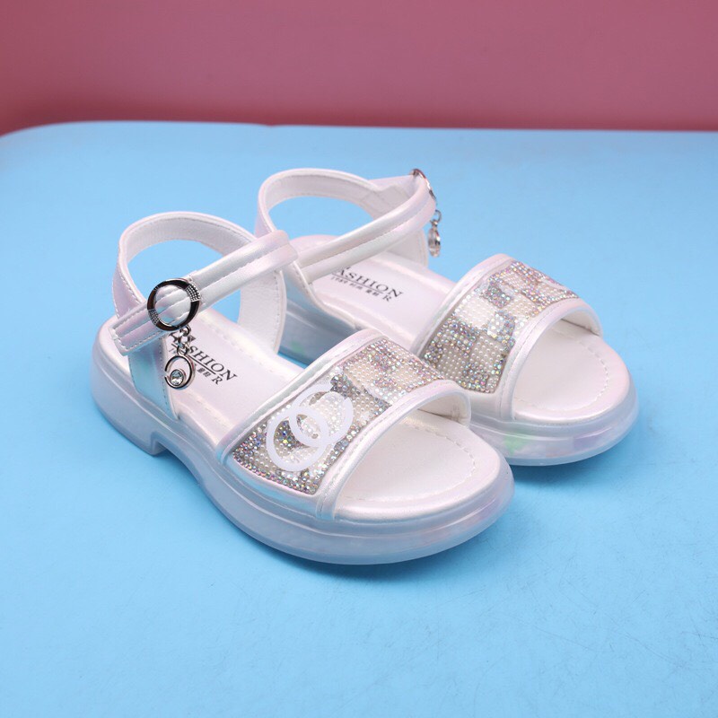 Sandal cho bé gái - Dép quai hậu cho bé gái hàng Quảng Châu êm chân siêu nhẹ SL202