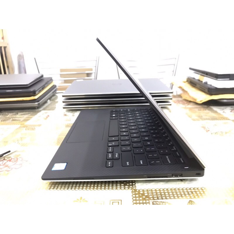 Máy tính xách tay Dell Precision 5510. | BigBuy360 - bigbuy360.vn