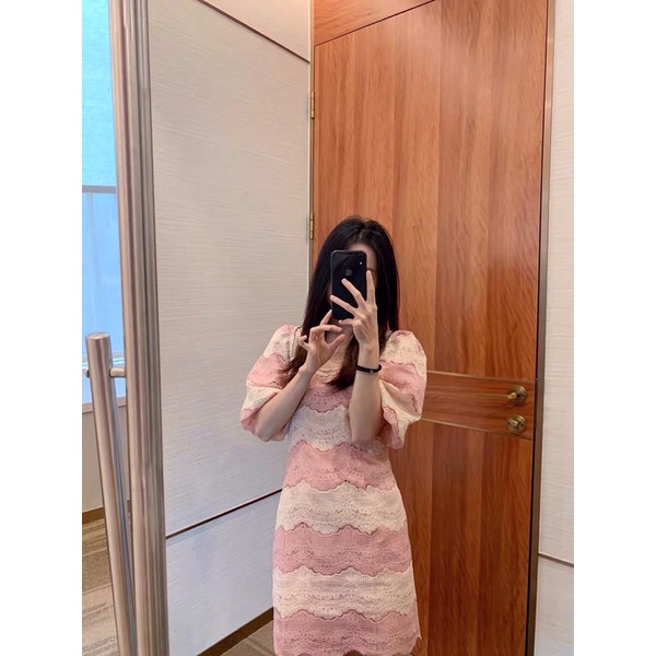 Váy body ren cúp ngực