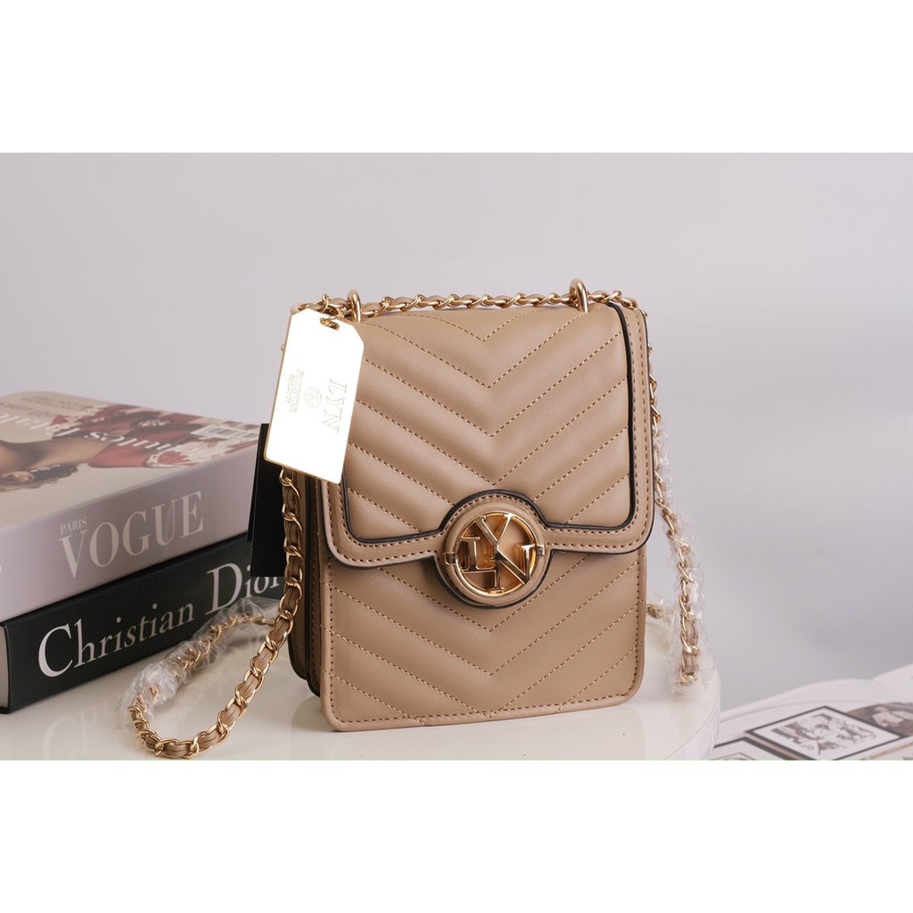 Túi đeo chéo LYN MINI CROSSBODY BAG.