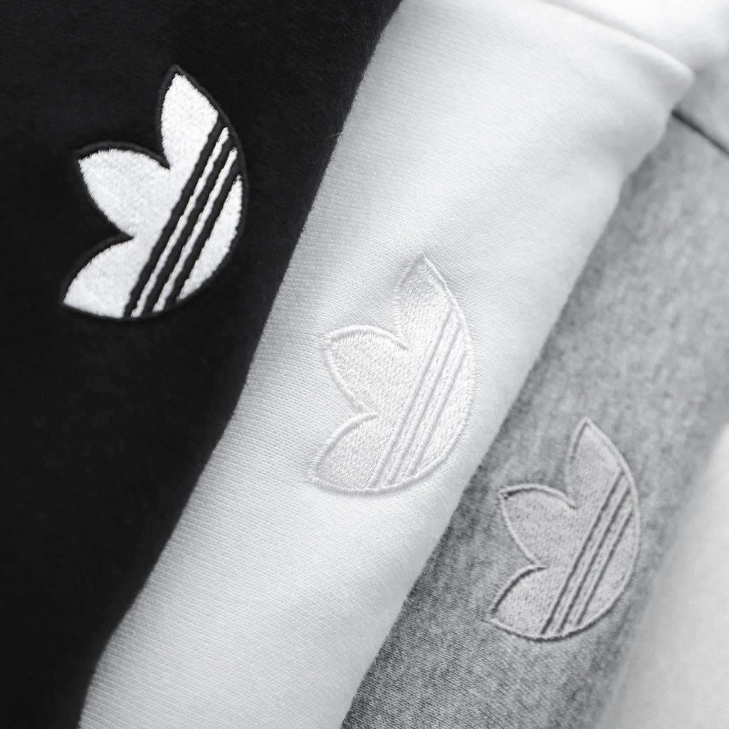 Áo Adidas Sweater Originals Adicolor - AT001