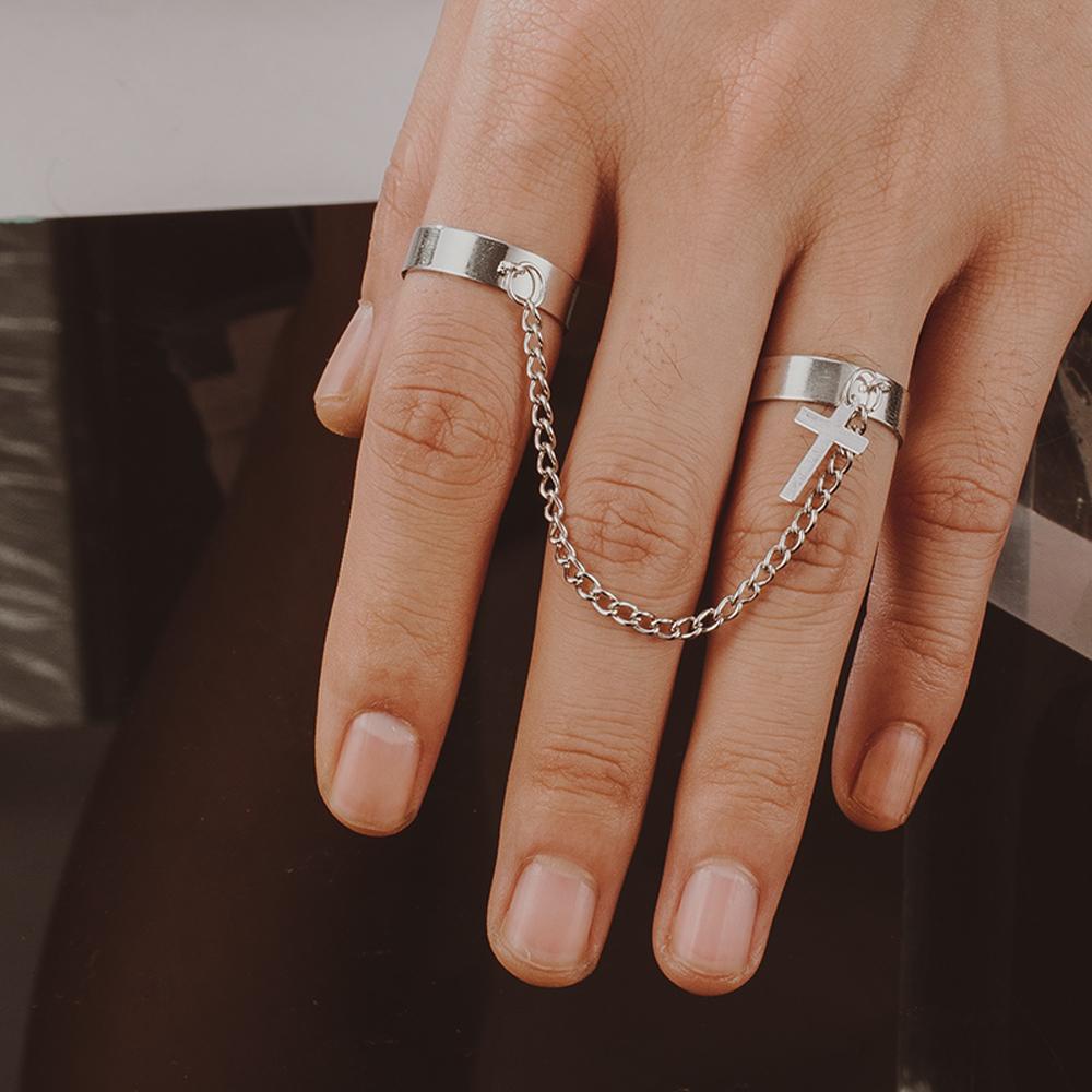 Nhẫn Hở Nhiều Lớp Phối Dây Xích Và Tua Rua Thời Trang
