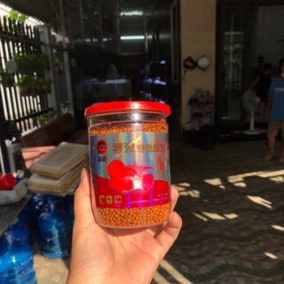 Cám cá la hán , cám tốt cho cá la hán , cám la hán ăn lên đầu , cám cá la bán ăn lên màu