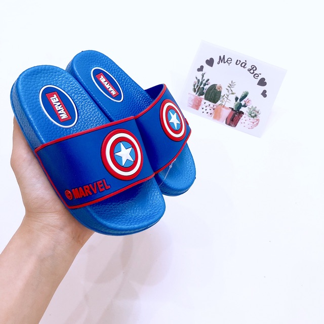 Dép nhựa dẻo bé trai Captain America