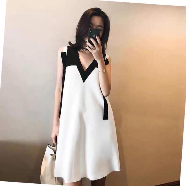 Váy bầu kết hợp cho con bú