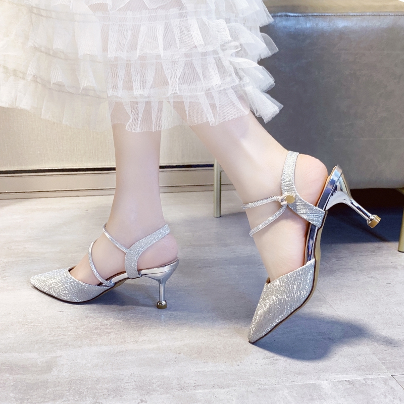 Giày Cao Gót Nữ Mũi Nhọn Màu Bạc Thời Trang Sang Trọng